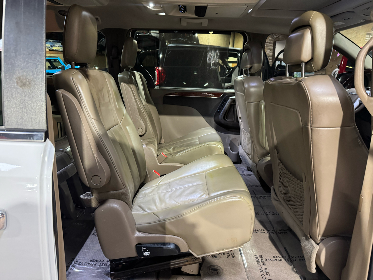 Chrysler Town & Country 4dr Wgn Limited 2014