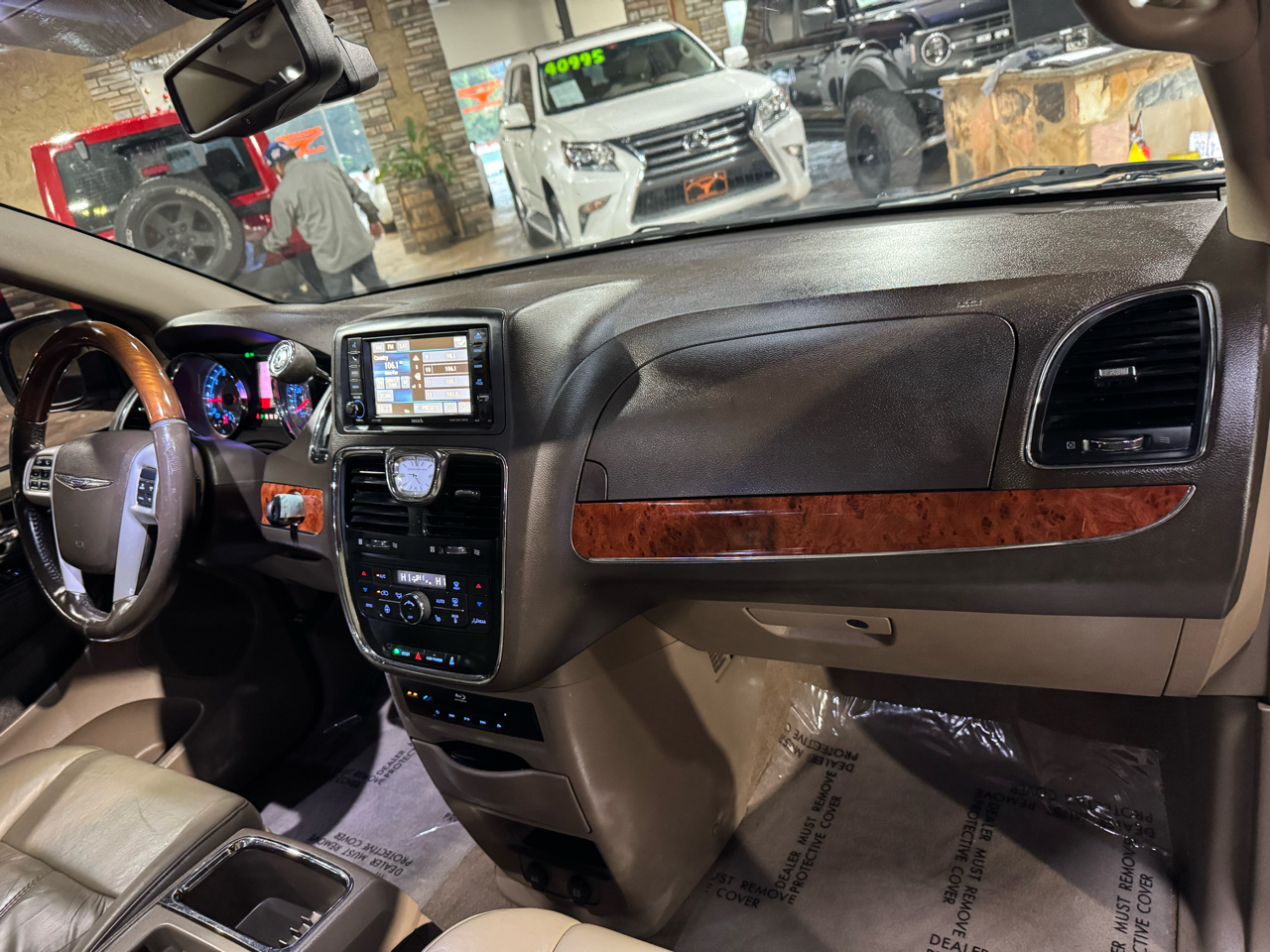 Chrysler Town & Country 4dr Wgn Limited 2014