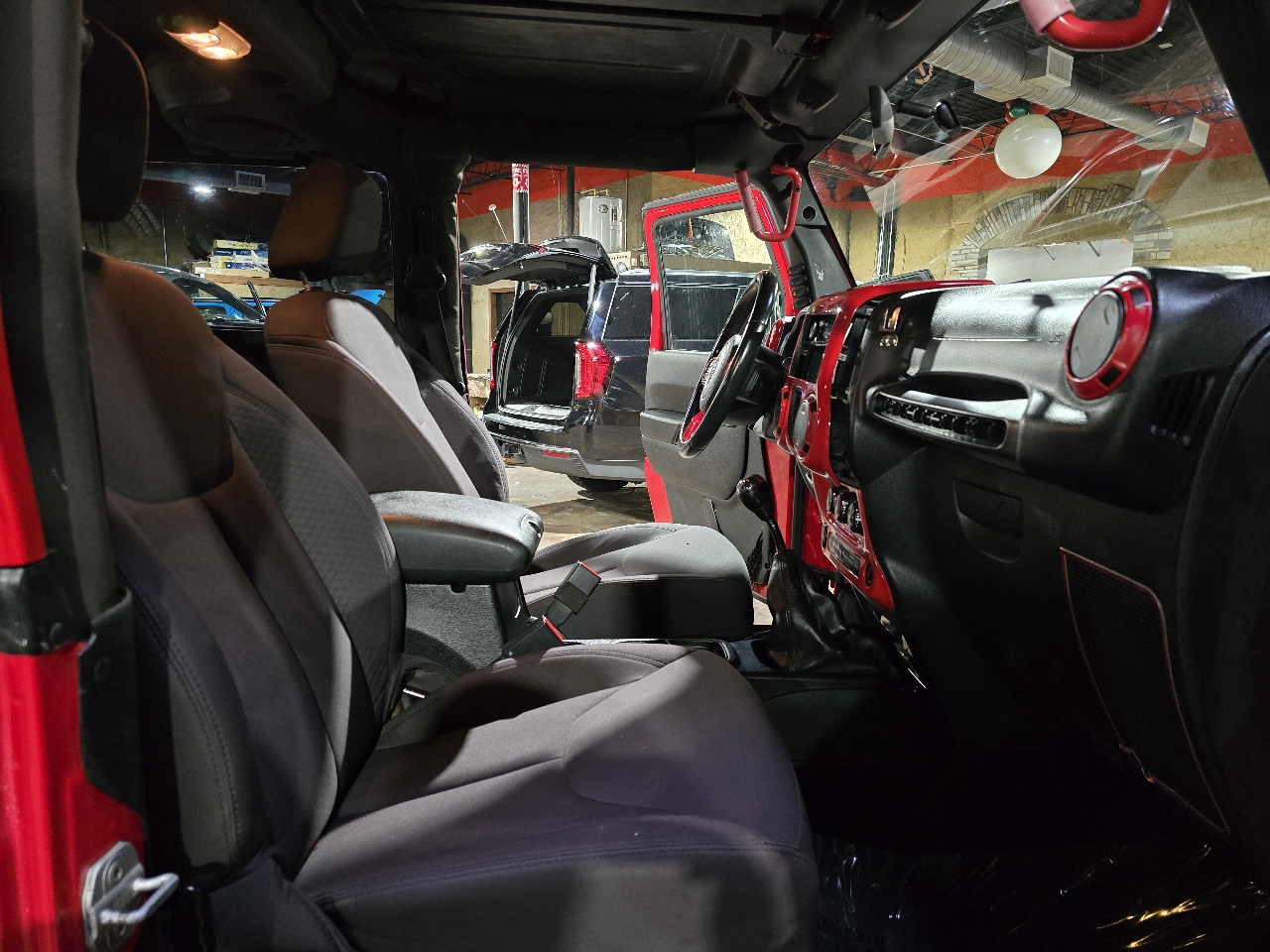 Jeep Wrangler 4WD 2dr Sport 2014