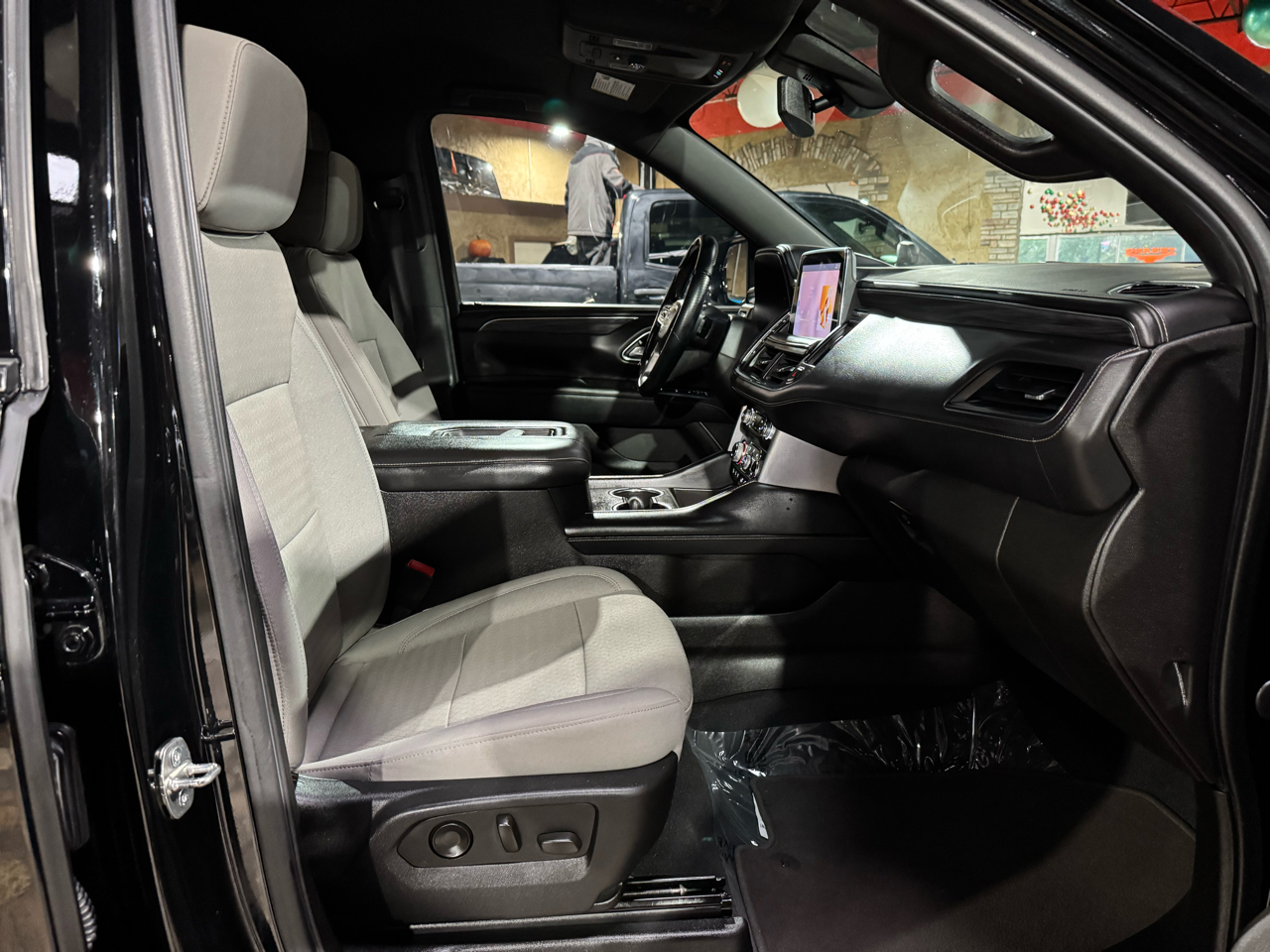 GMC Yukon XL 2WD 4dr SLT 2021