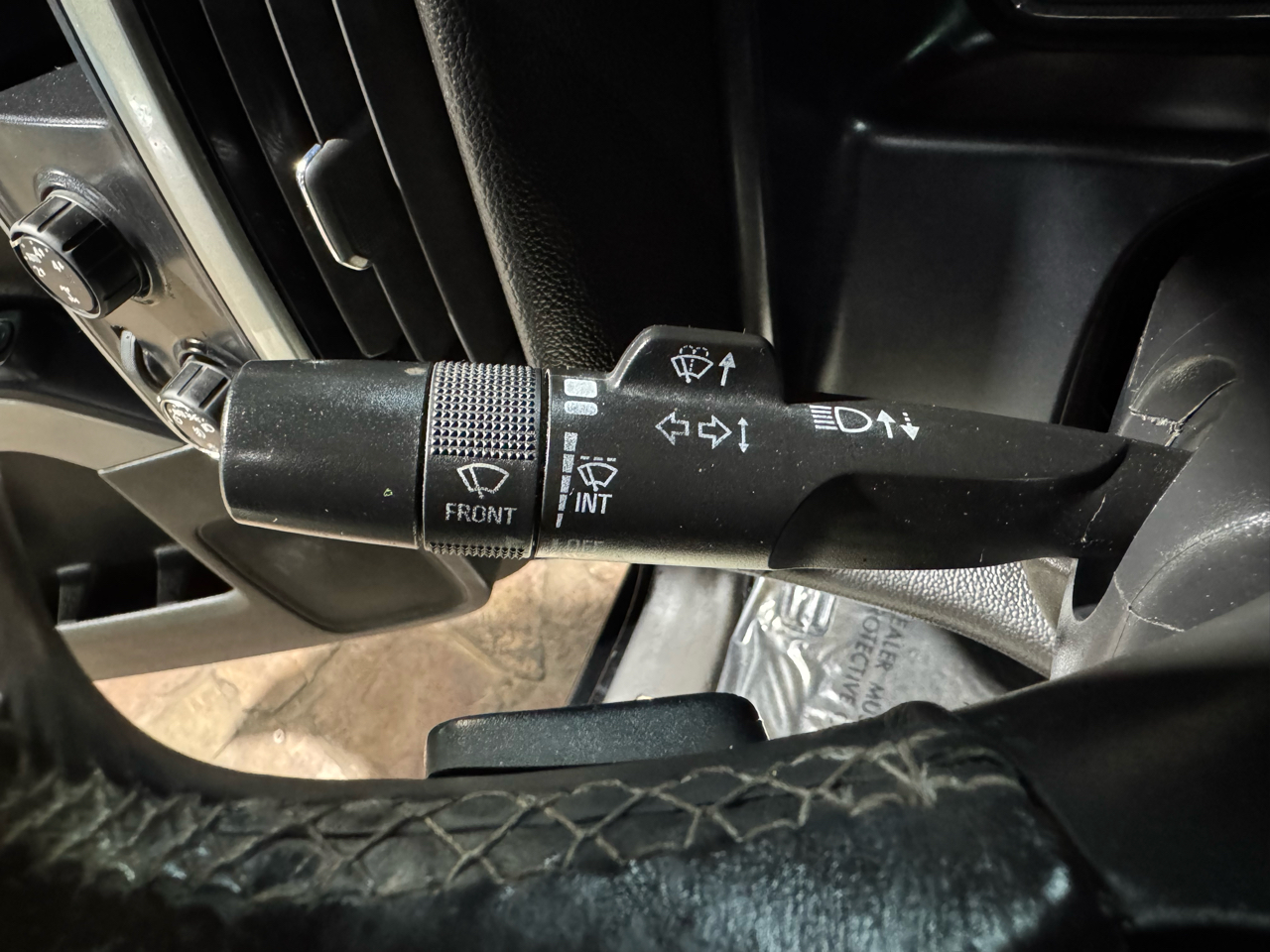 Chevrolet Silverado 1500 4WD Crew Cab 143.5" LT w/2LT 2014