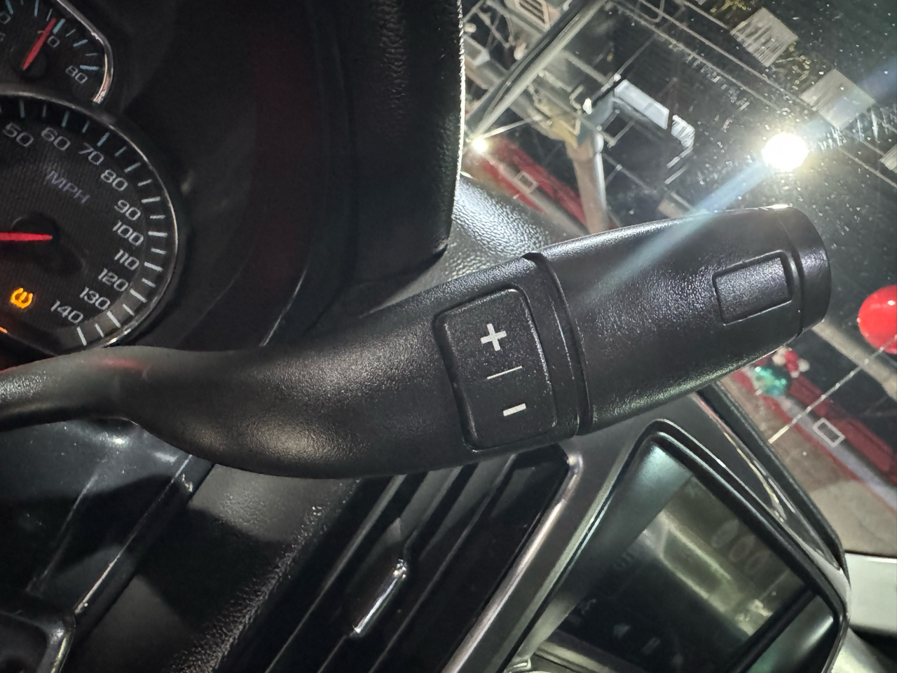 Chevrolet Silverado 1500 4WD Crew Cab 143.5" LT w/2LT 2014