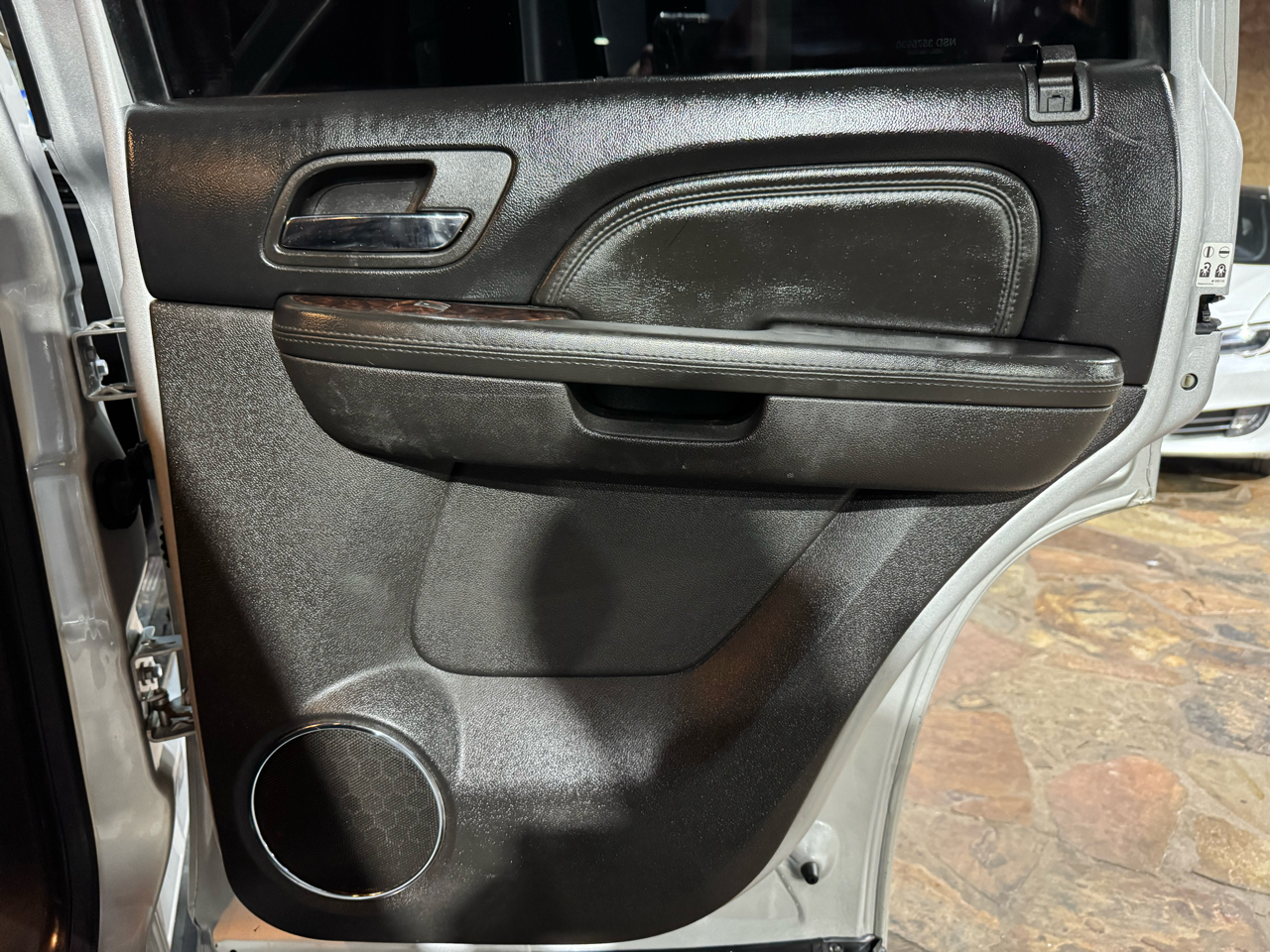 GMC Yukon AWD 4dr 1500 Denali 2013