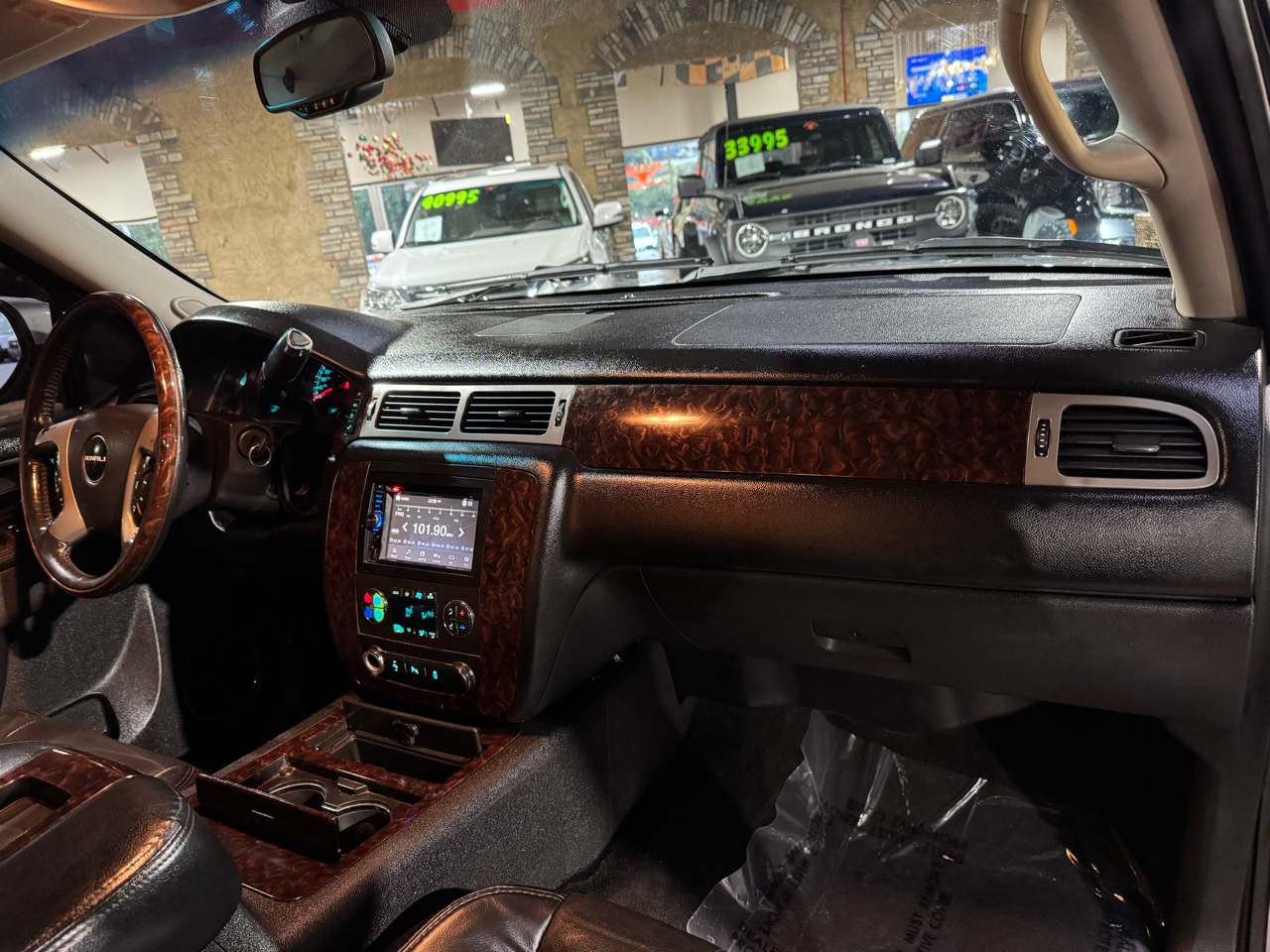 GMC Yukon AWD 4dr 1500 Denali 2013