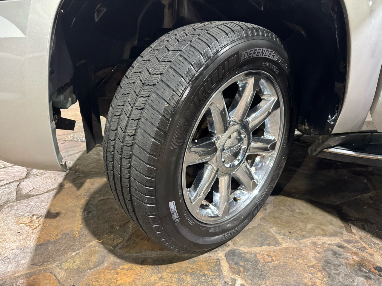 GMC Yukon AWD 4dr 1500 Denali 2013