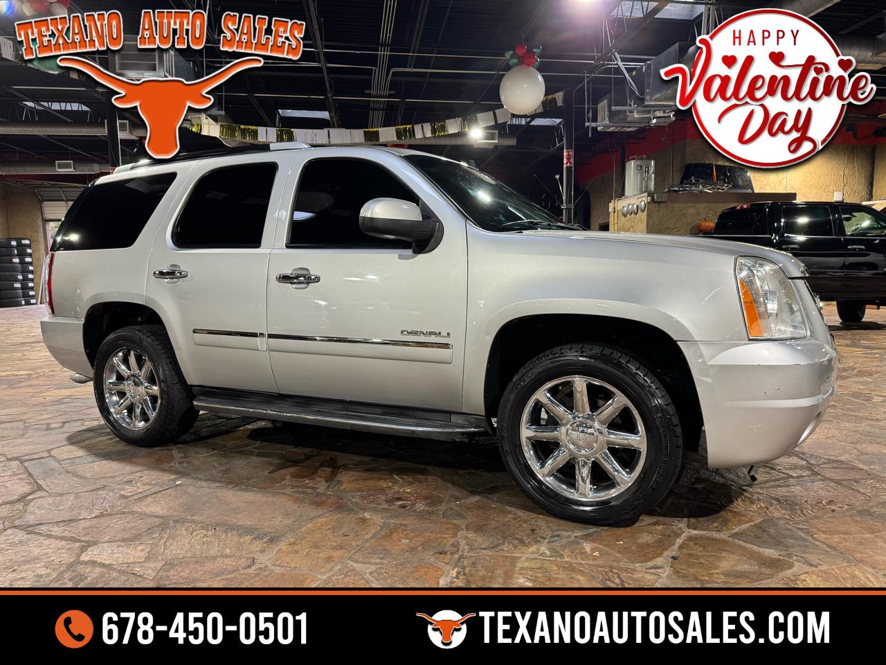 GMC Yukon AWD 4dr 1500 Denali 2013
