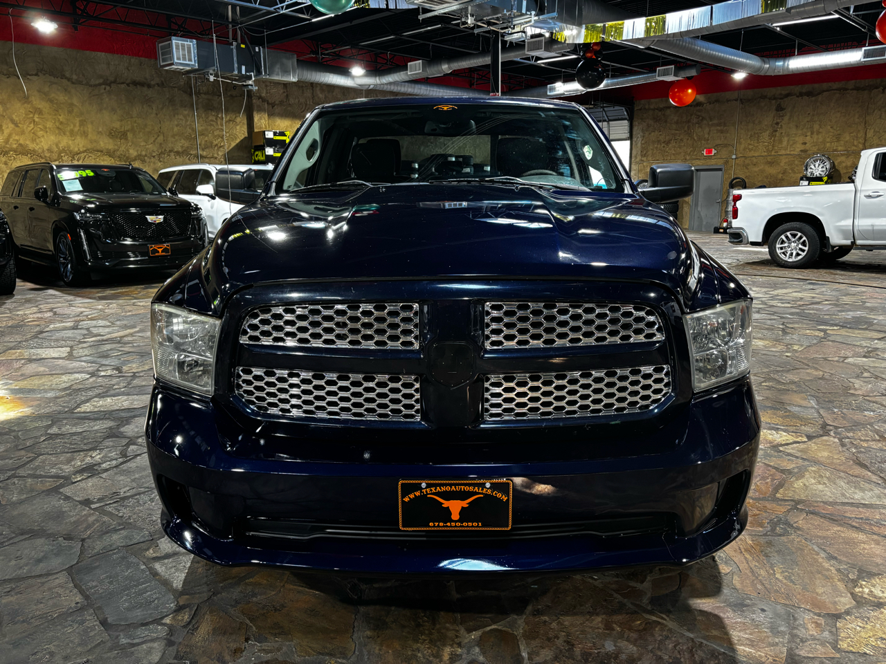 RAM 1500 2WD Quad Cab 140.5" Express 2013