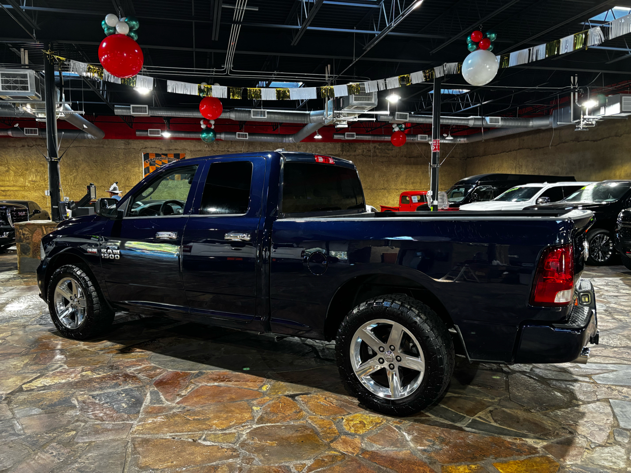 RAM 1500 2WD Quad Cab 140.5" Express 2013