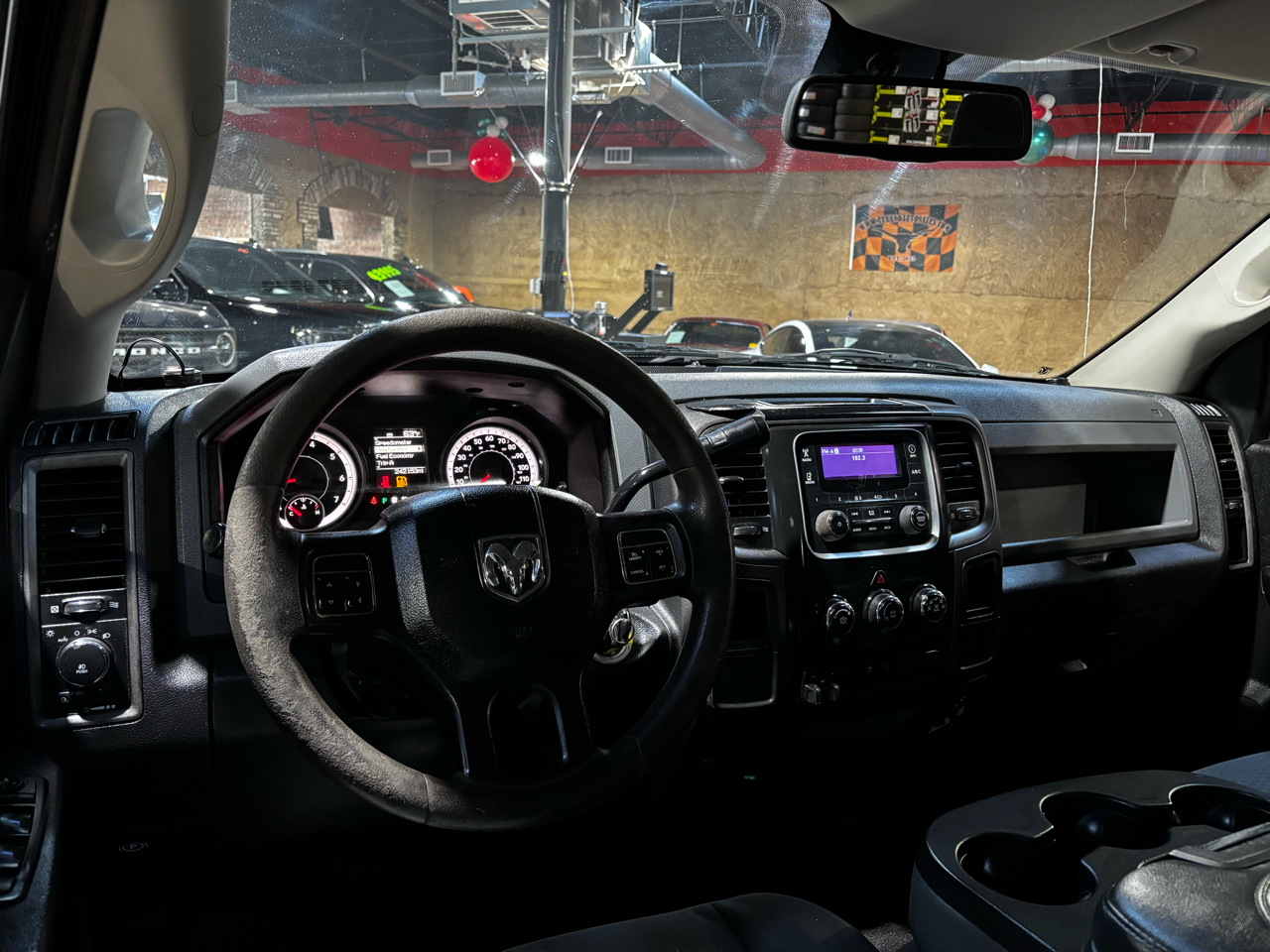 RAM 1500 2WD Quad Cab 140.5" Express 2013