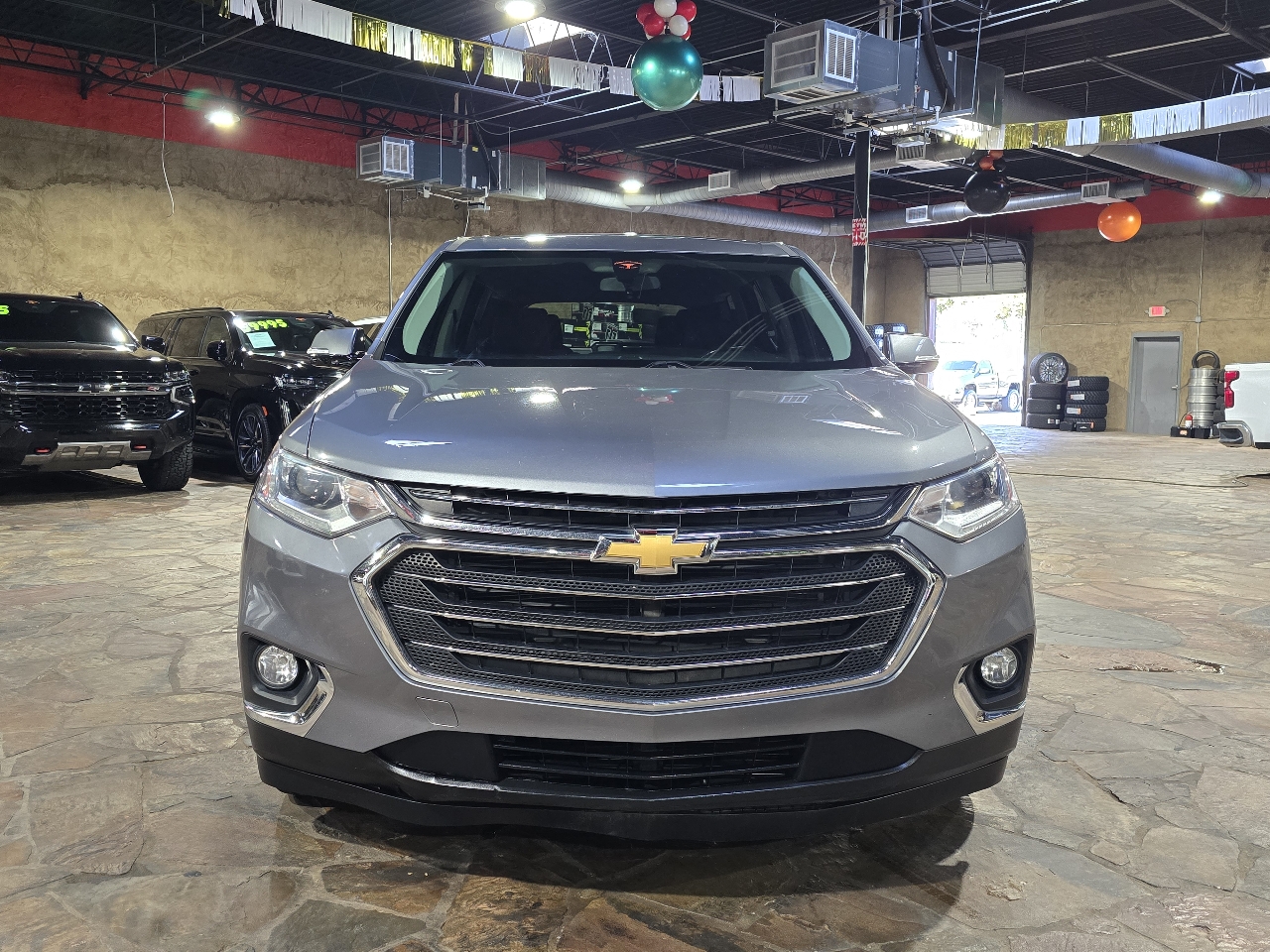 Chevrolet Traverse FWD 4dr LT Cloth w/1LT 2019