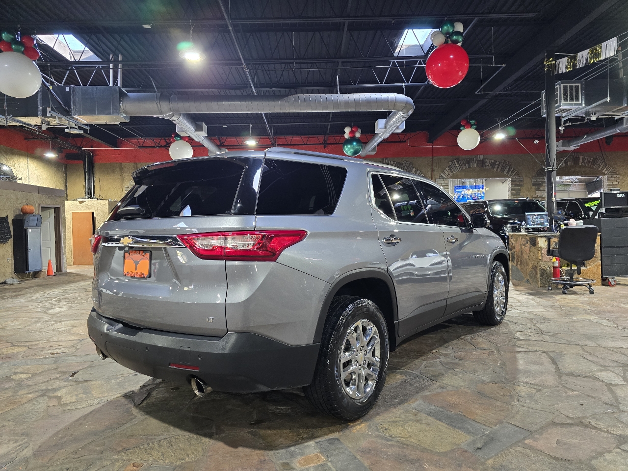 Chevrolet Traverse FWD 4dr LT Cloth w/1LT 2019