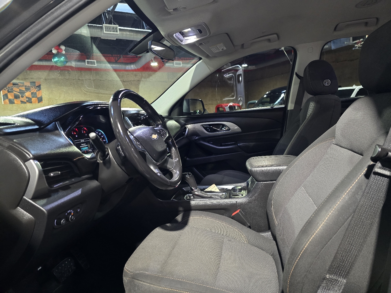 Chevrolet Traverse FWD 4dr LT Cloth w/1LT 2019