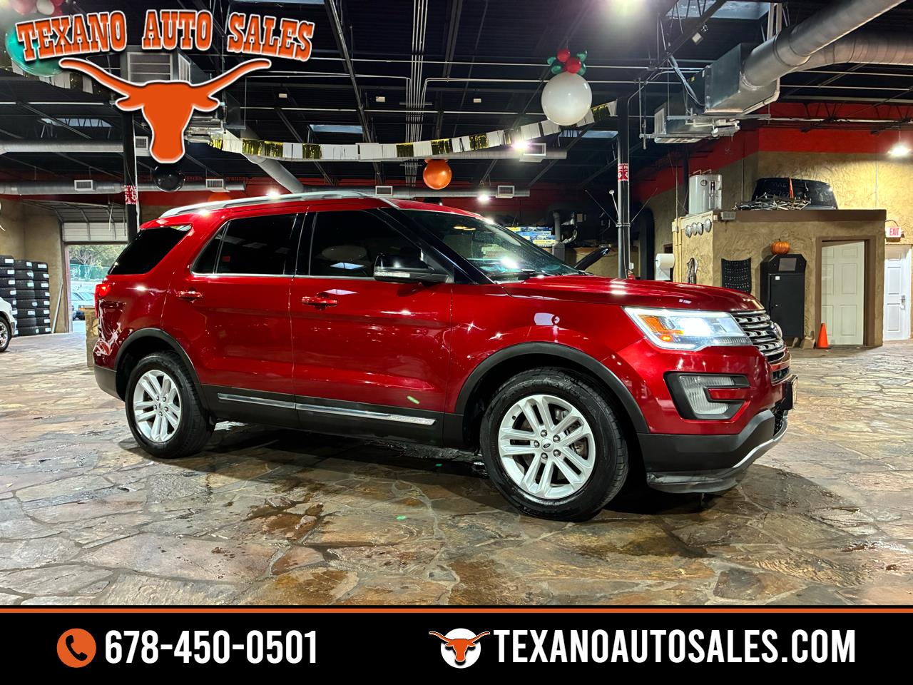 2017 Ford Explorer XLT's photo