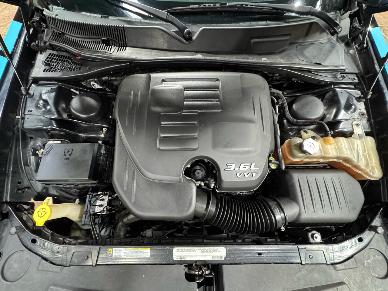 Dodge Challenger 2dr Cpe SXT 2012