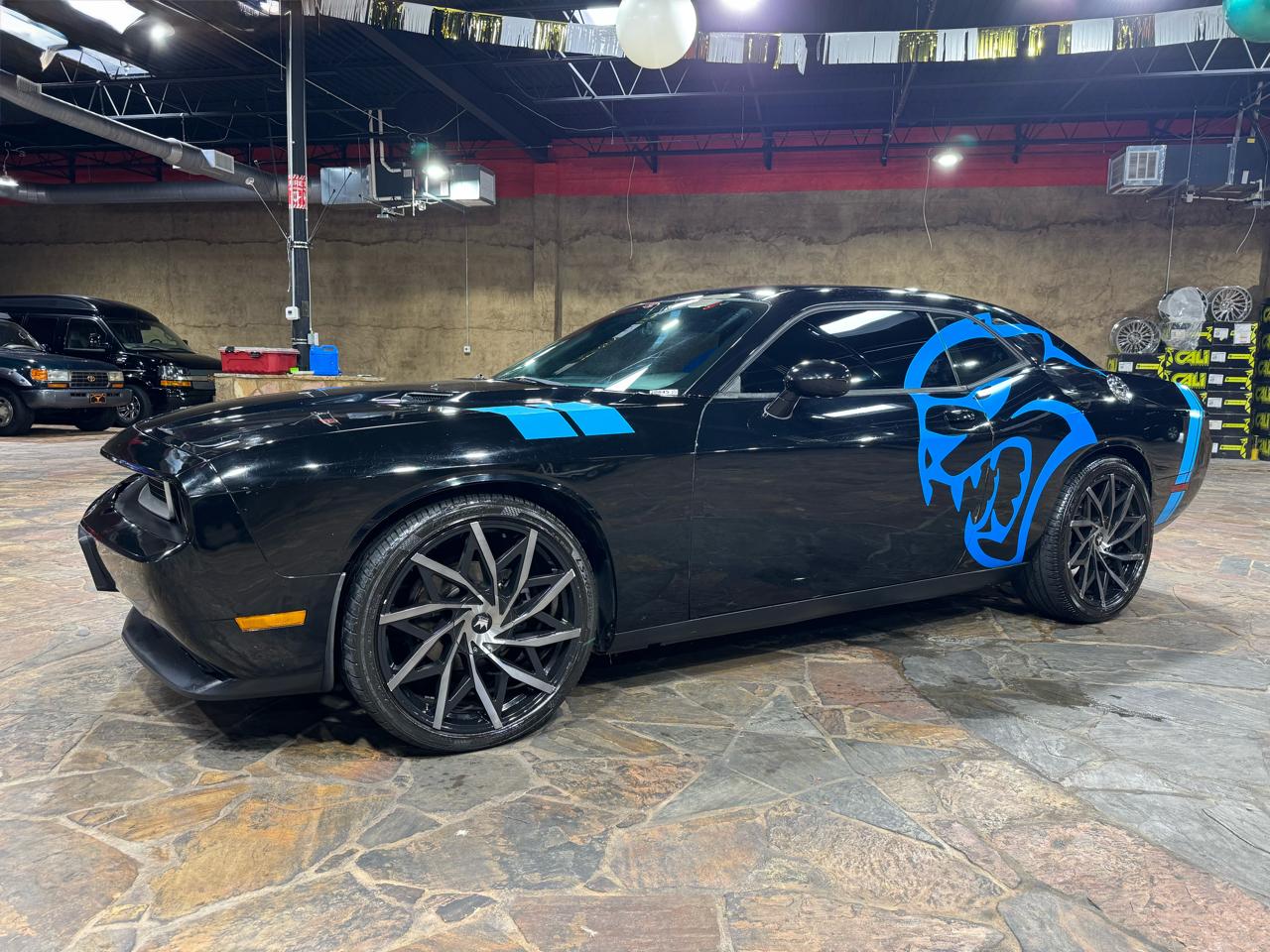 Dodge Challenger 2dr Cpe SXT 2012