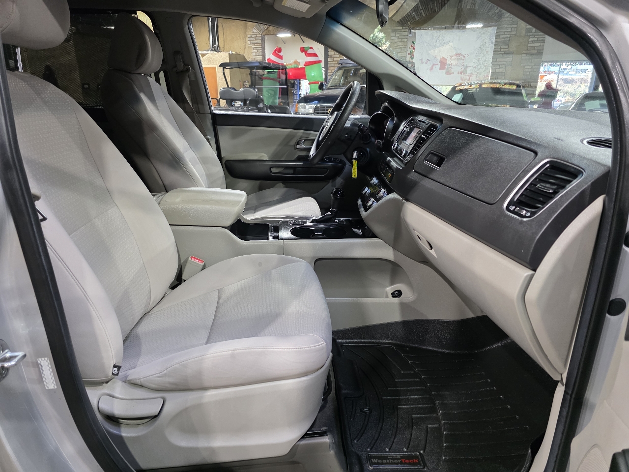 Kia Sedona 4dr Wgn LX 2016