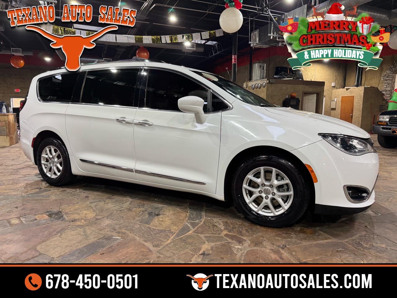 Chrysler Pacifica Touring-L Plus FWD 2017