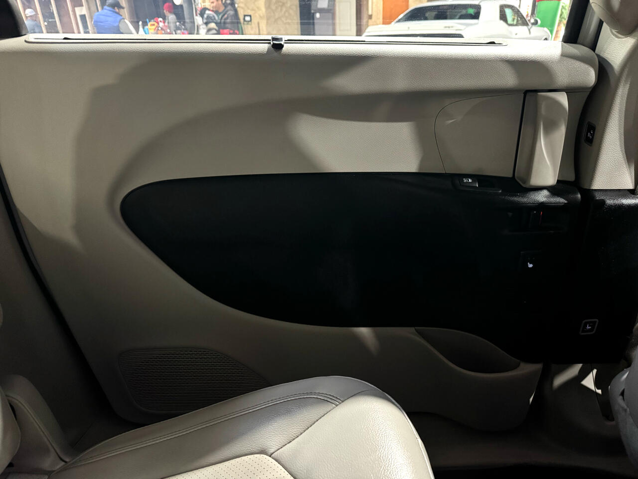 Chrysler Pacifica Touring-L Plus FWD 2017