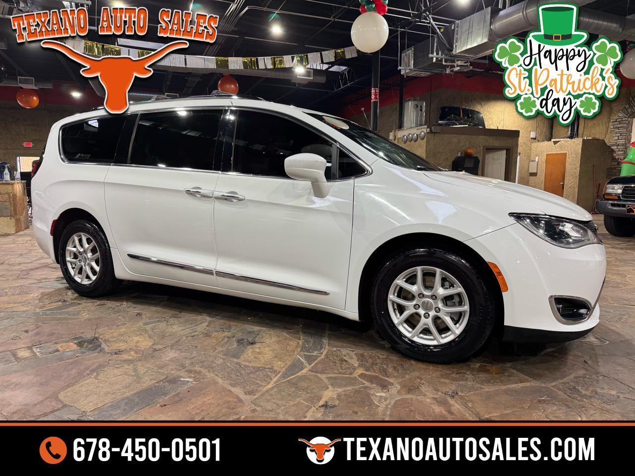 Chrysler Pacifica Touring-L Plus FWD 2017