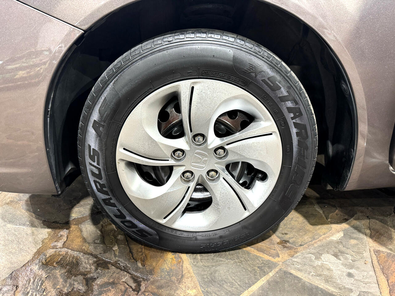 Honda Civic Sedan 4dr CVT LX 2015