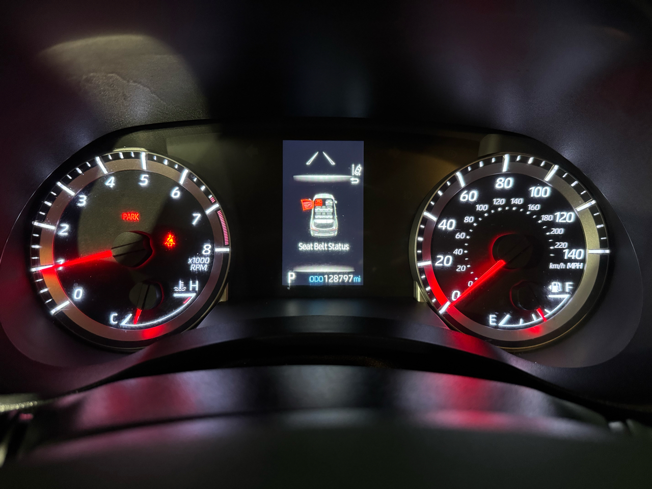 Toyota Highlander LE FWD (Natl) 2022