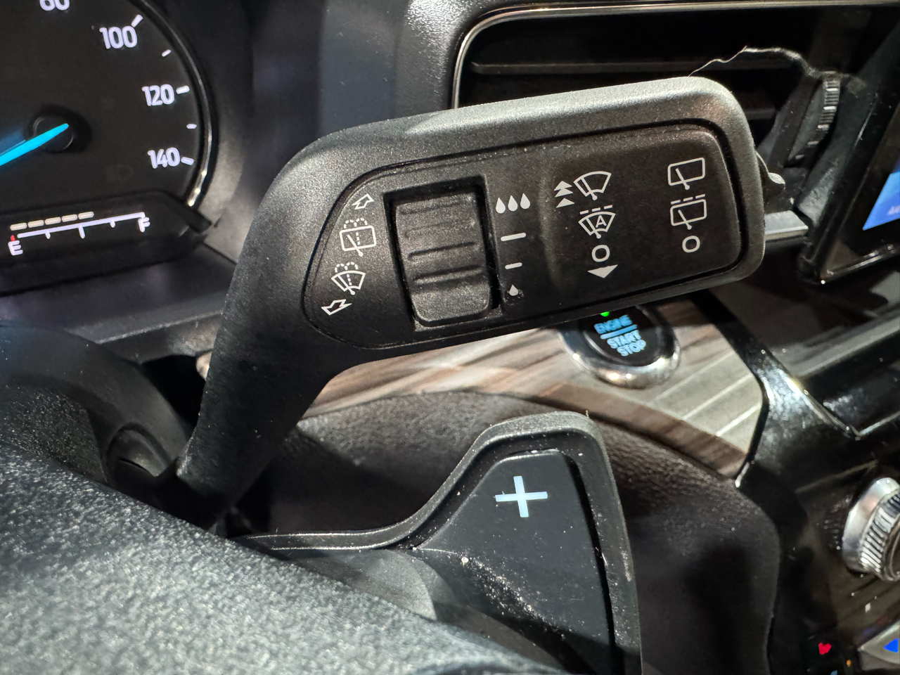 Ford Explorer Limited 4WD 2021