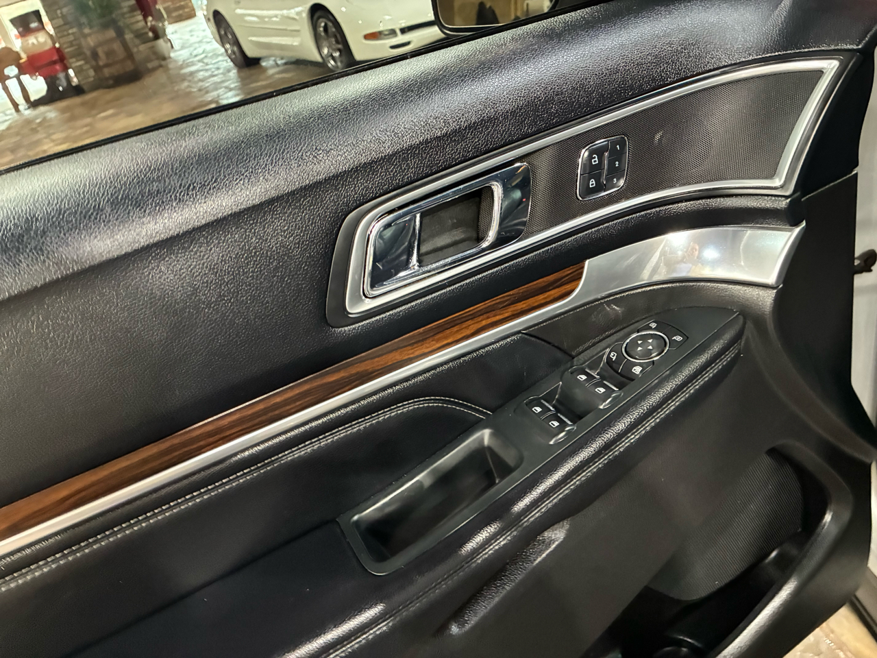 Ford Explorer FWD 4dr Limited 2016