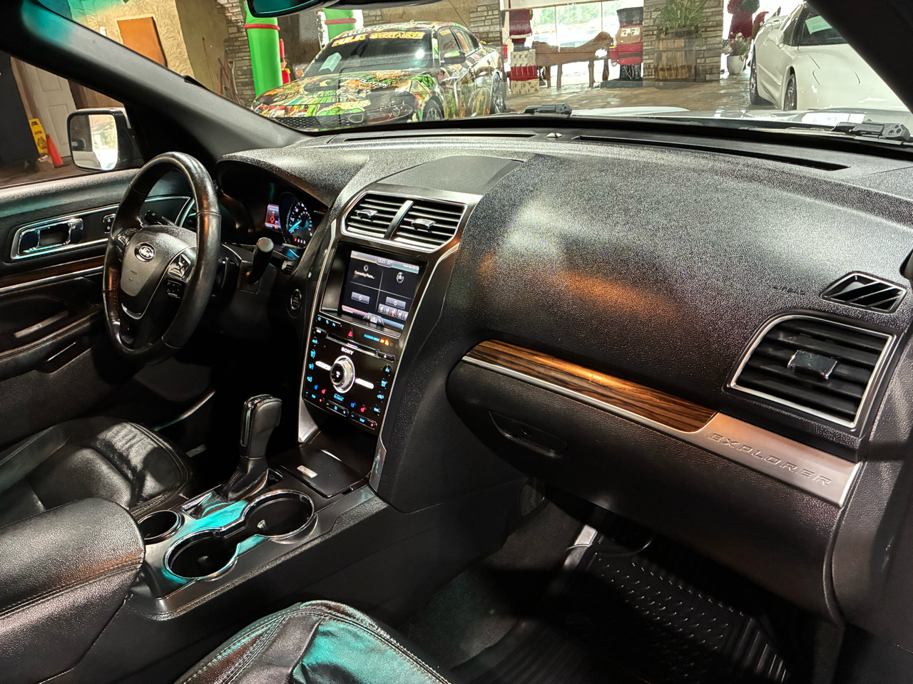 Ford Explorer FWD 4dr Limited 2016