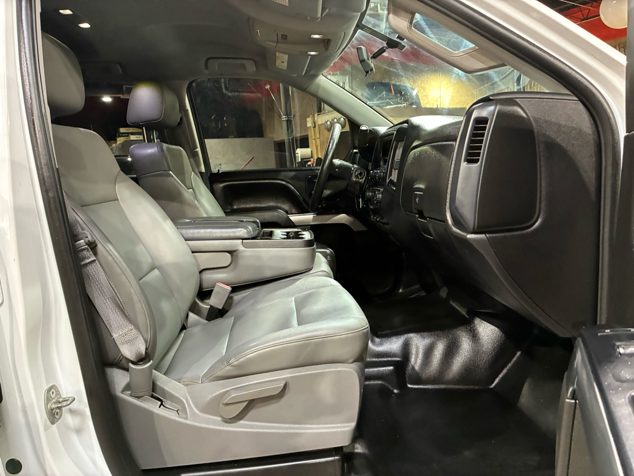 Chevrolet Silverado 1500 2WD Double Cab 143.5" Work Truck w/1WT 2014