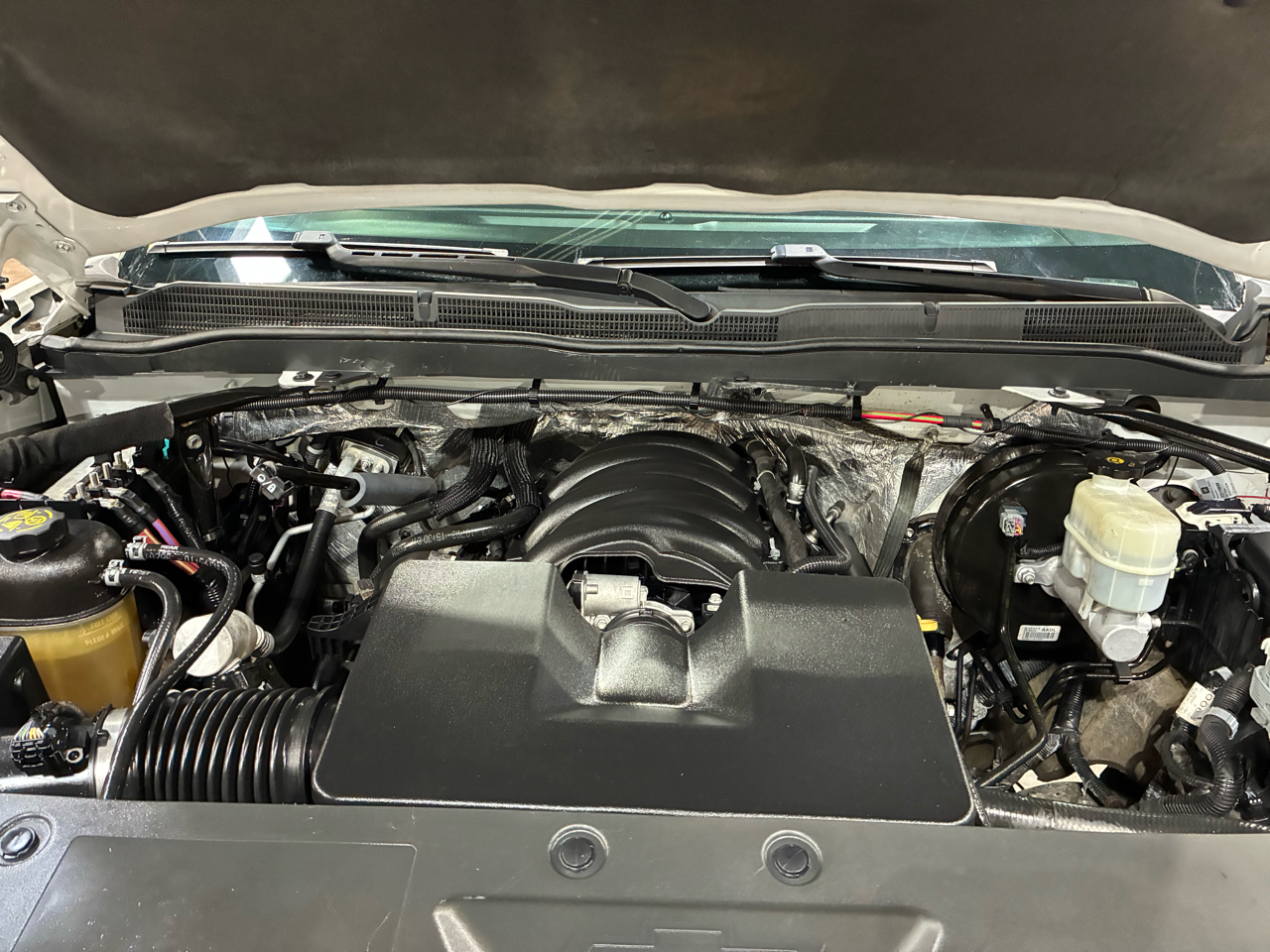 Chevrolet Silverado 1500 2WD Double Cab 143.5" Work Truck w/1WT 2014