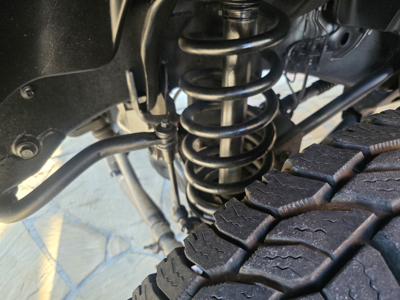 Dodge Ram 3500 4dr Quad Cab 160.5" WB DRW 4WD SLT 2005