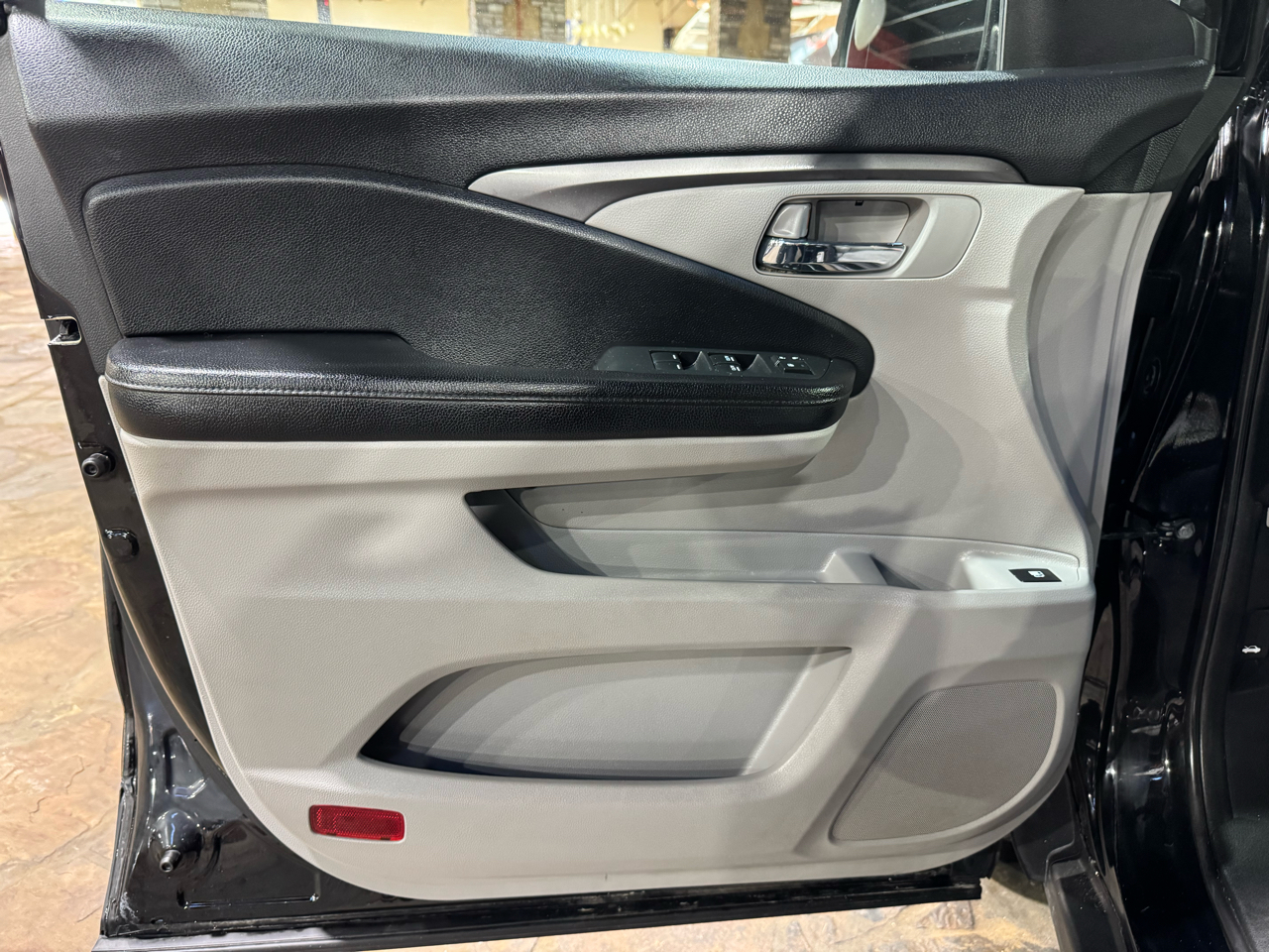 Honda Pilot 2WD 4dr LX 2016