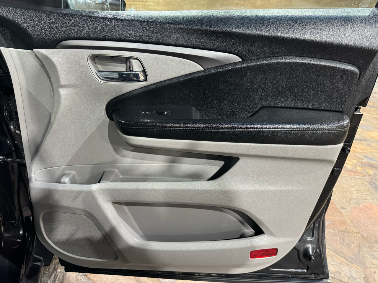 Honda Pilot 2WD 4dr LX 2016