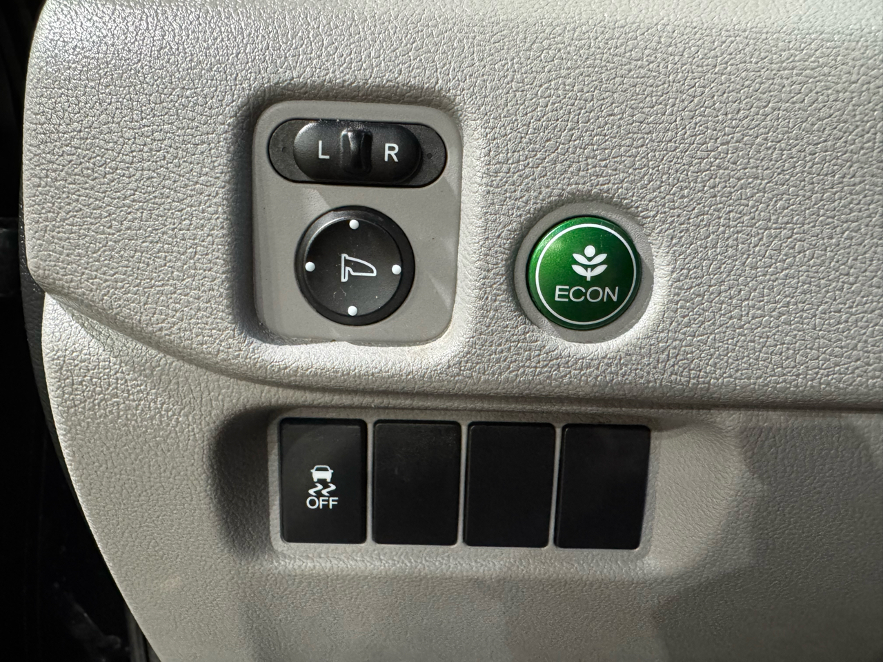 Honda Pilot 2WD 4dr LX 2016