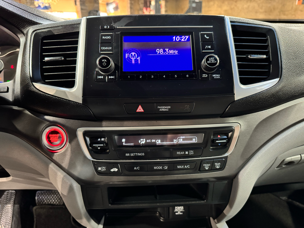 Honda Pilot 2WD 4dr LX 2016