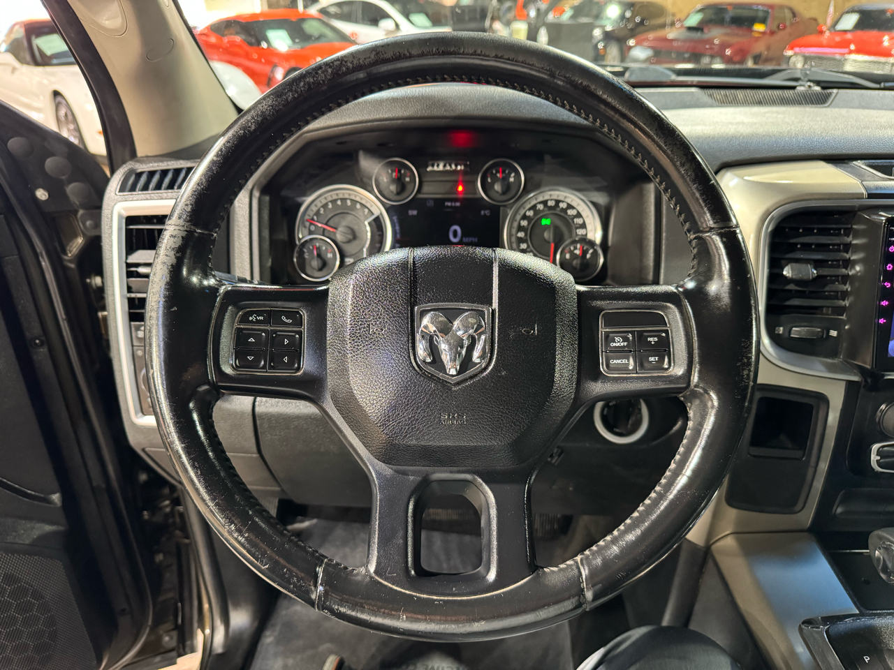 RAM 1500 2WD Crew Cab 140.5" Lone Star 2013