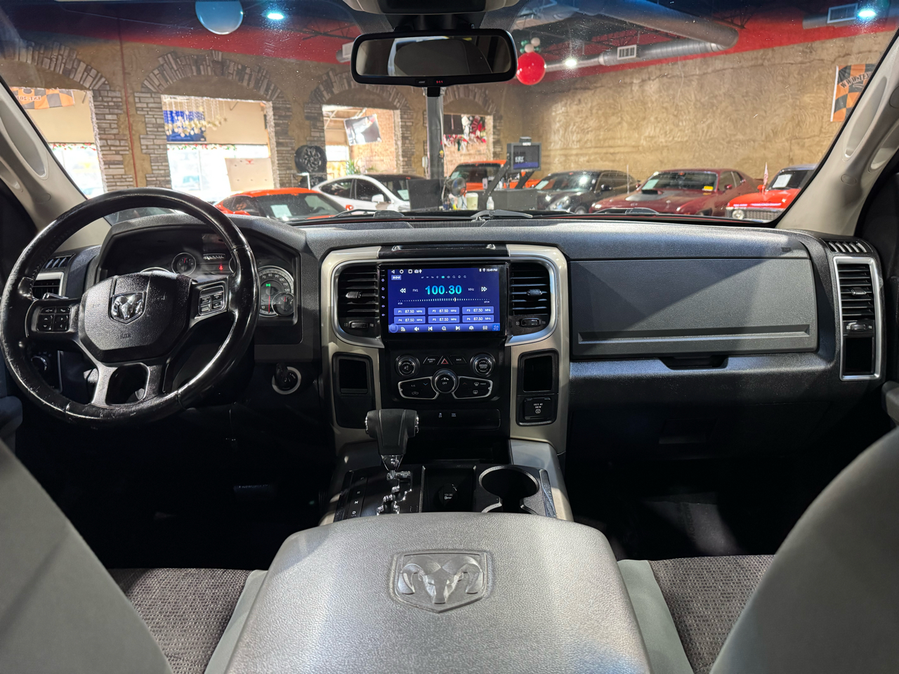 RAM 1500 2WD Crew Cab 140.5" Lone Star 2013