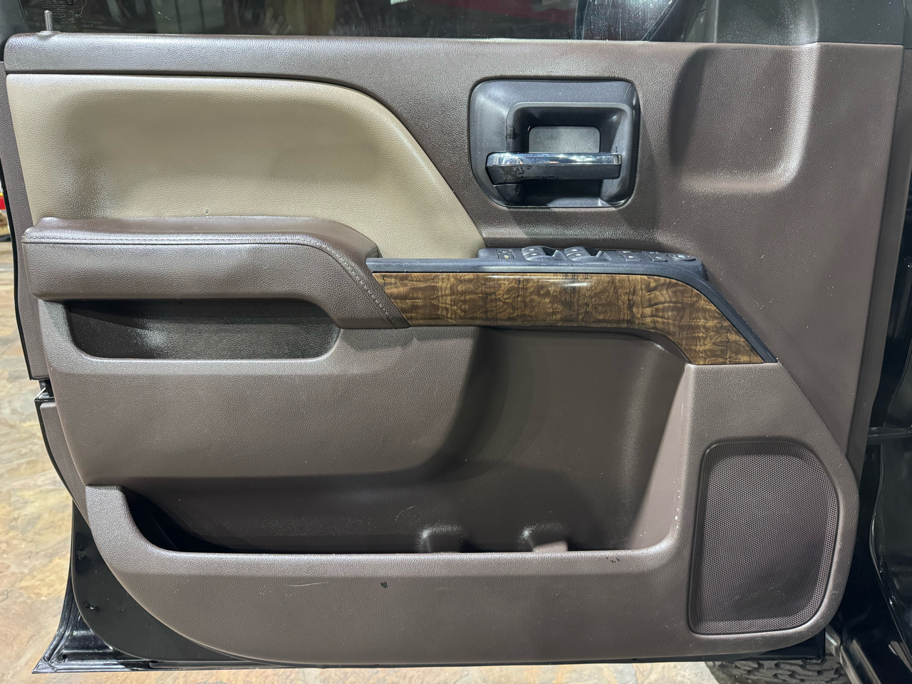 Chevrolet Silverado 1500 2WD Crew Cab 143.5" LT w/1LT 2016