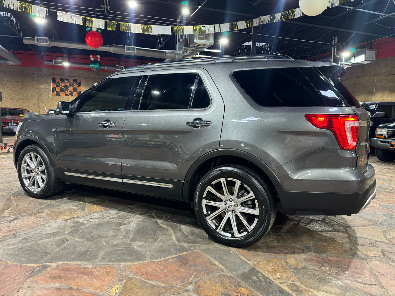 Ford Explorer FWD 4dr Limited 2016