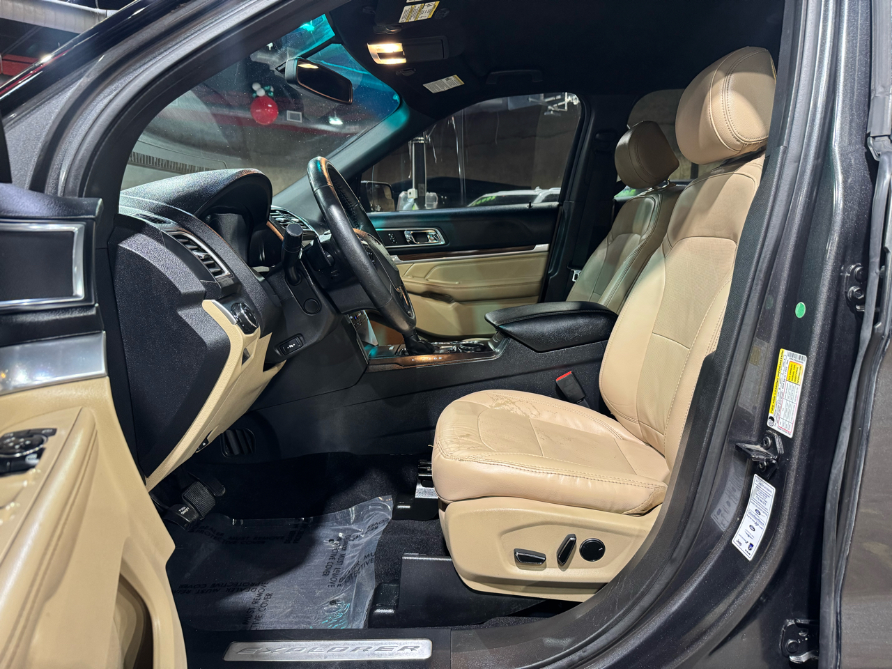 Ford Explorer FWD 4dr Limited 2016