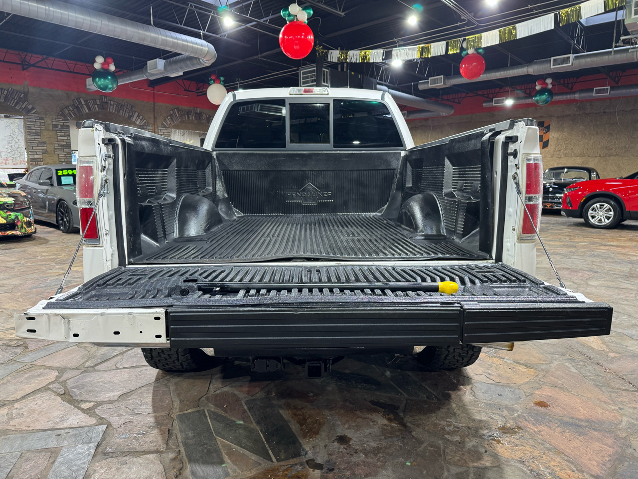 Ford F-150 4WD SuperCrew 145" Lariat 2014