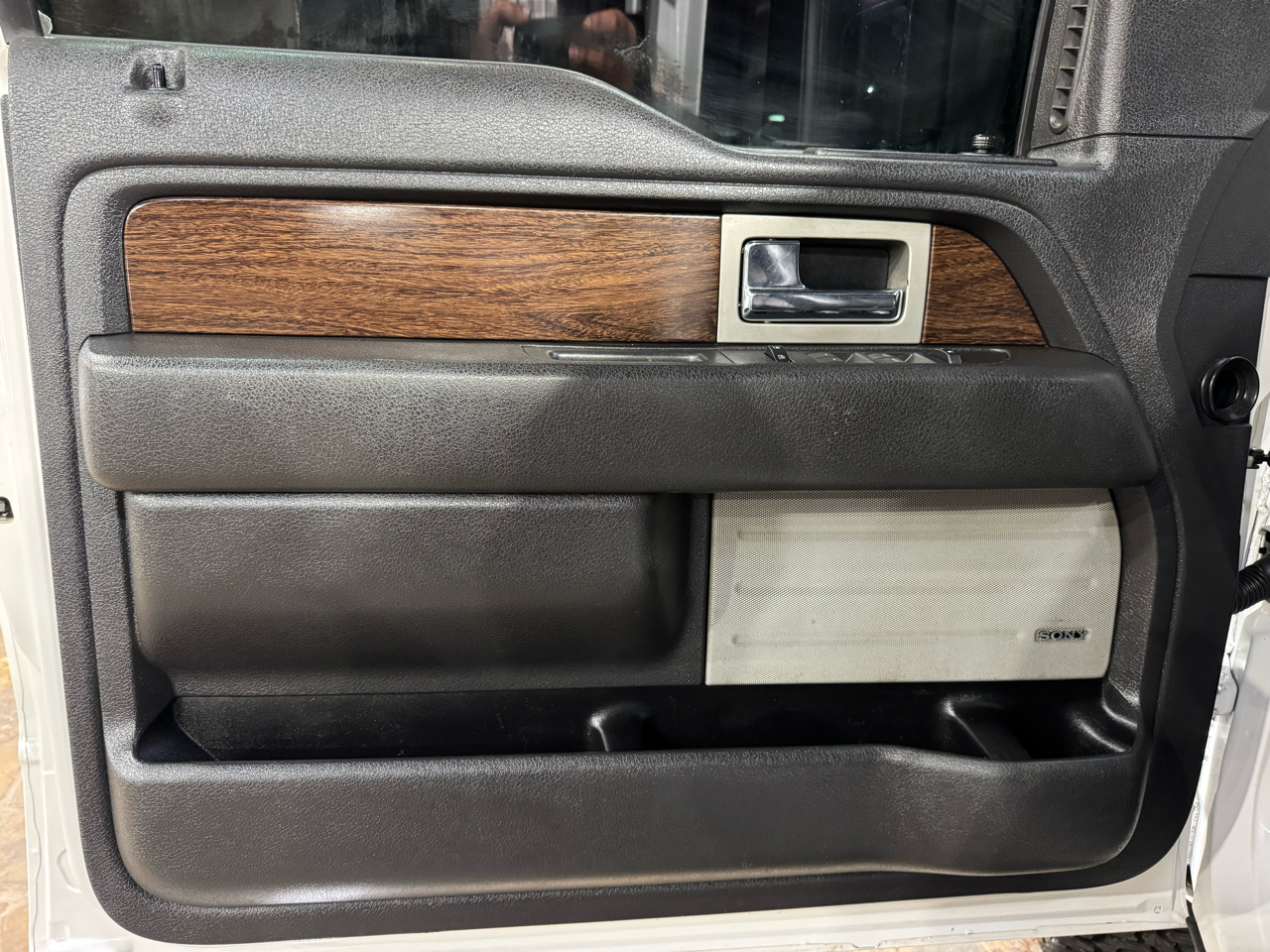 Ford F-150 4WD SuperCrew 145" Lariat 2014