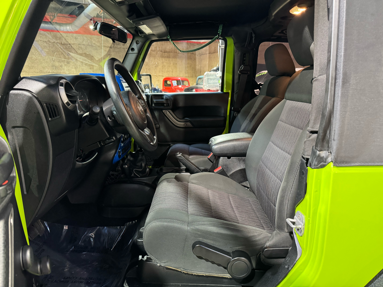 Jeep Wrangler 4WD 2dr Sport 2012