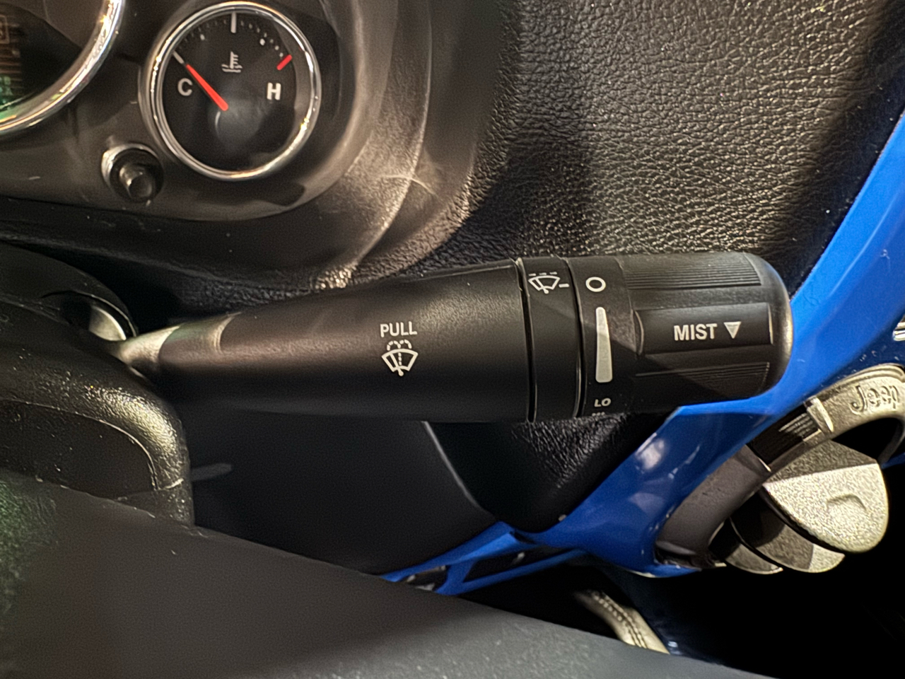 Jeep Wrangler 4WD 2dr Sport 2012