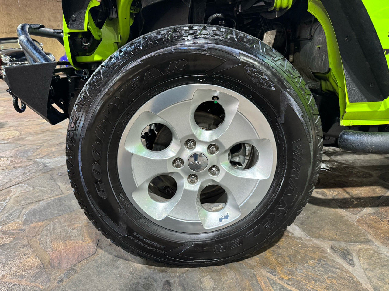 Jeep Wrangler 4WD 2dr Sport 2012