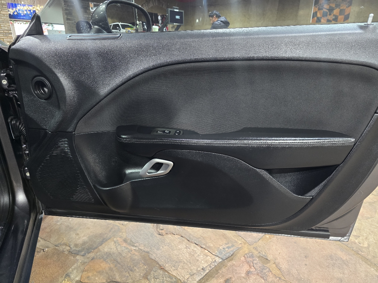 Dodge Challenger 2dr Cpe SXT 2015