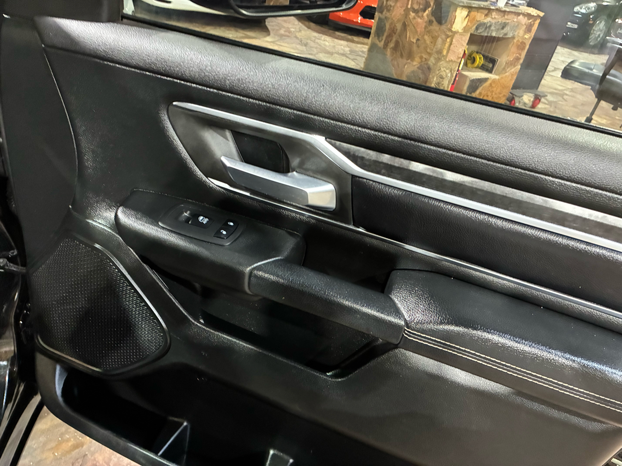 RAM 1500 Big Horn/Lone Star 4x2 Crew Cab 5'7" Box 2019