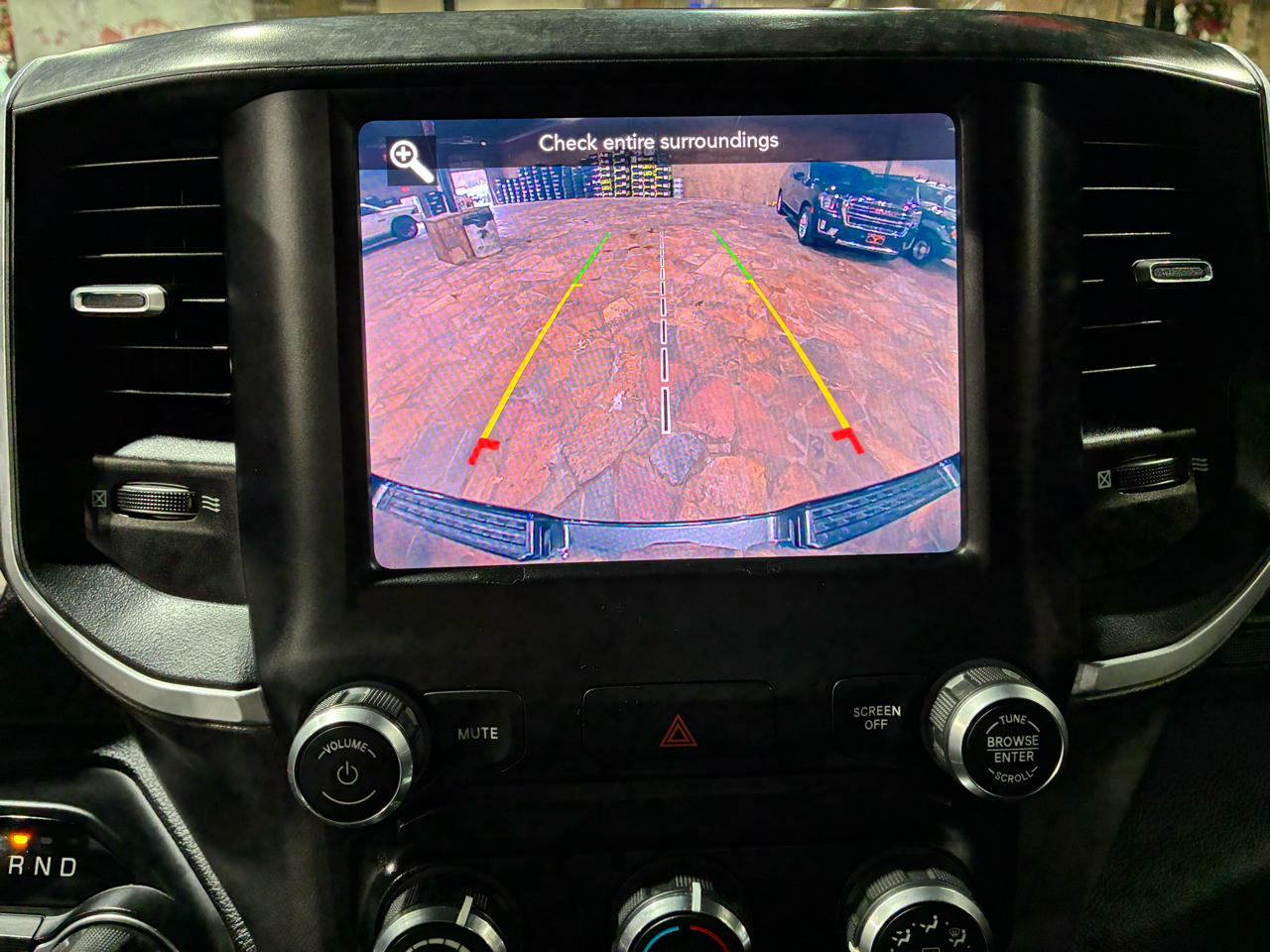 RAM 1500 Big Horn/Lone Star 4x2 Crew Cab 5'7" Box 2019