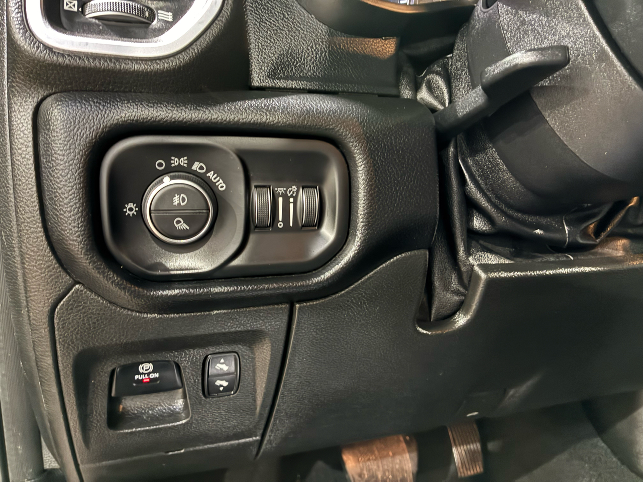 RAM 1500 Big Horn/Lone Star 4x2 Crew Cab 5'7" Box 2019