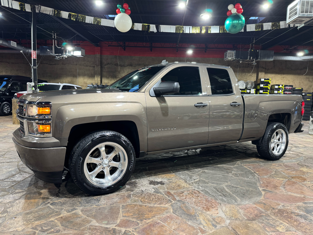 Chevrolet Silverado 1500 2WD Double Cab 143.5" Work Truck w/2WT 2014